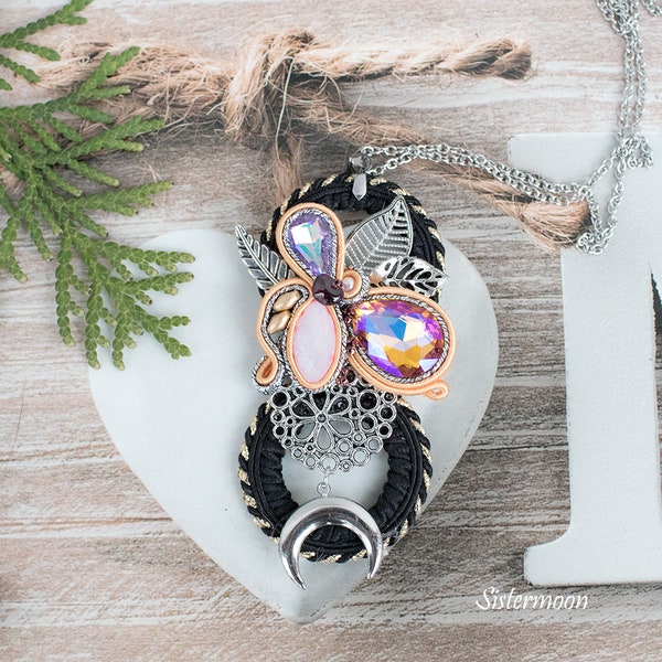 Kolorowy wisiorek sutasz boho, kolorowy naszyjnik soutache Peach Fuzz