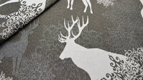 Beiger Landhausstoff Mit Hirschen Jacquard Beidseitig Verwendbar