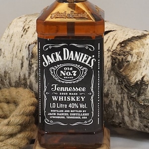 Jack Daniels Lampe, Geschenk für Ihn, Bareinrichtung, Geburtstagsgeschenk Freund, Whislylampe, Bottlelamp gefüllt, Weihnachtsgeschenk Bild 4