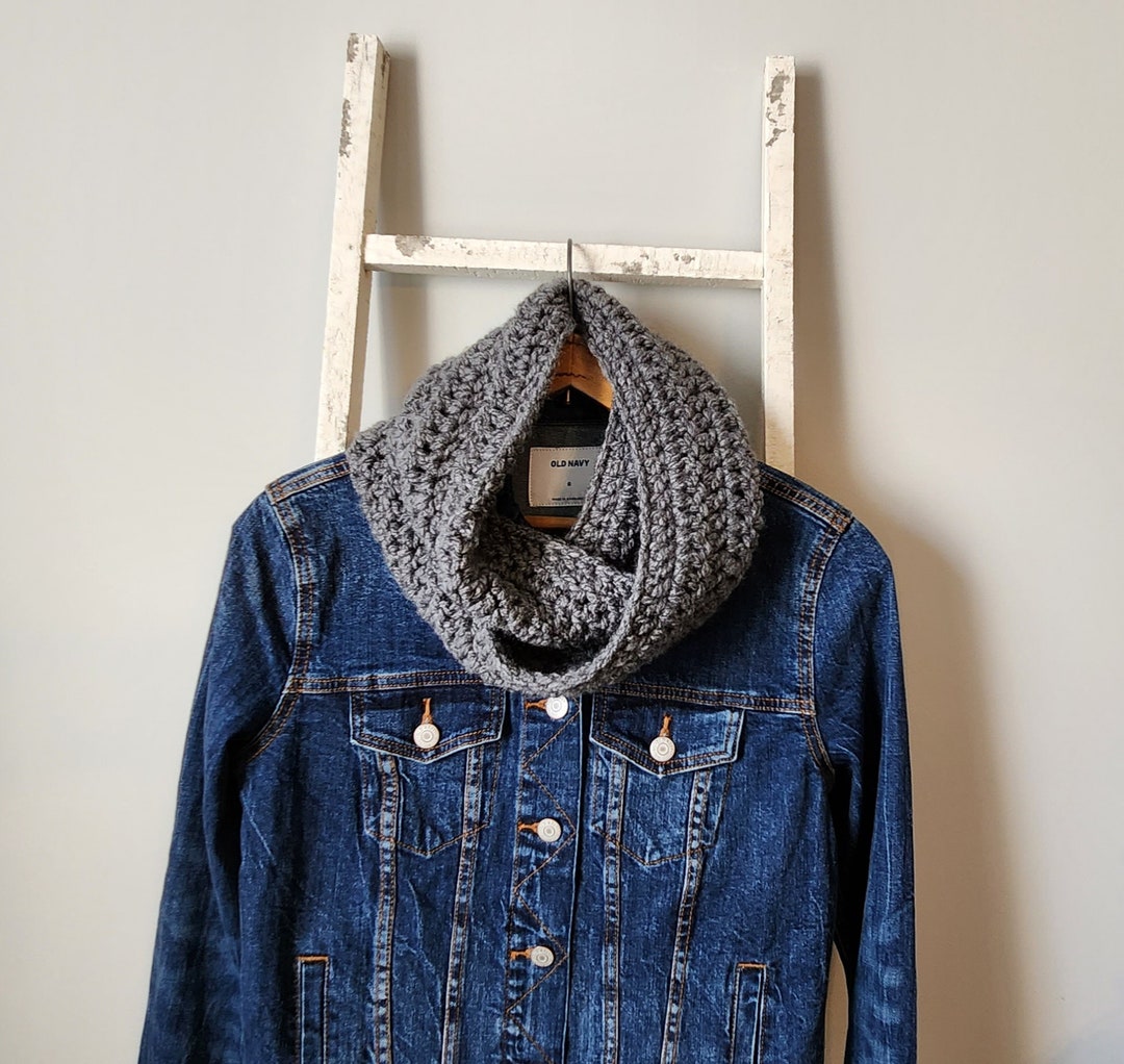 Chunky Crochet Infinity Scarf in Dark Gray, Infinity Scarf, Handknit ...