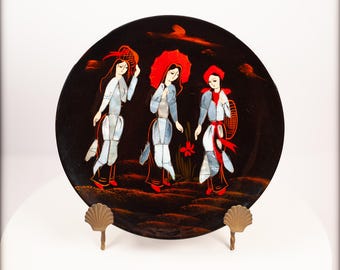 Vintage Vietnamese Southeast Asian Black Lacquer Decorative Plate with Metal Stand