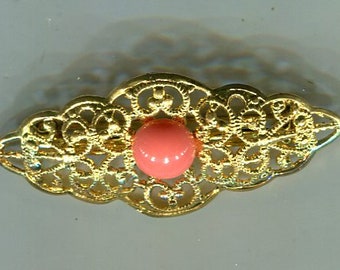 filigree Medieval Renaissance brooch gold with cabochon in coral red 40 x 18 mm