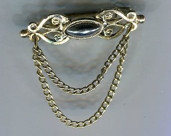 Medieval Renaissance brooch gold + hematite optics 40 x 35 mm with cascade