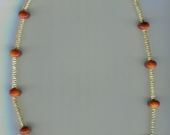 Collier Renaissance médiévale avec perles métalliques or + brun taille 58