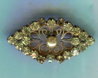 Medieval Renaissance rhinestone brooch light green + copper 38 x 20 mm