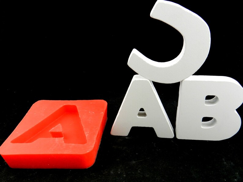 1 großer Buchstabe G Gießform