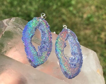 Purple Holographic Geode Earrings/Agate Geo Druzy Lightweight Statement Earrings/Iridescent Dangle Rainbow Sparkle Handmade Unique Festival