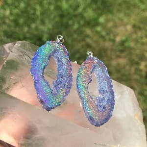 Purple Holographic Geode Earrings/Agate Geo Druzy Lightweight Statement Earrings/Iridescent Dangle Rainbow Sparkle Handmade Unique Festival