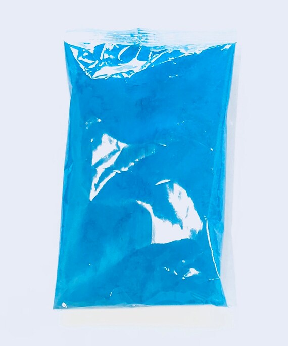 Farbiges kreidepulver fuer geschlecht offenbaren