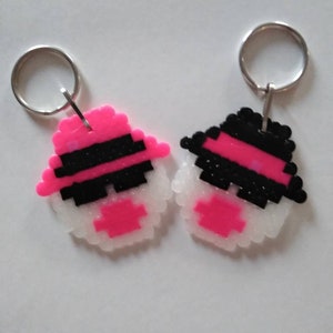 Pixelated Lowrider man/ lowrider girl Keychain 2pc