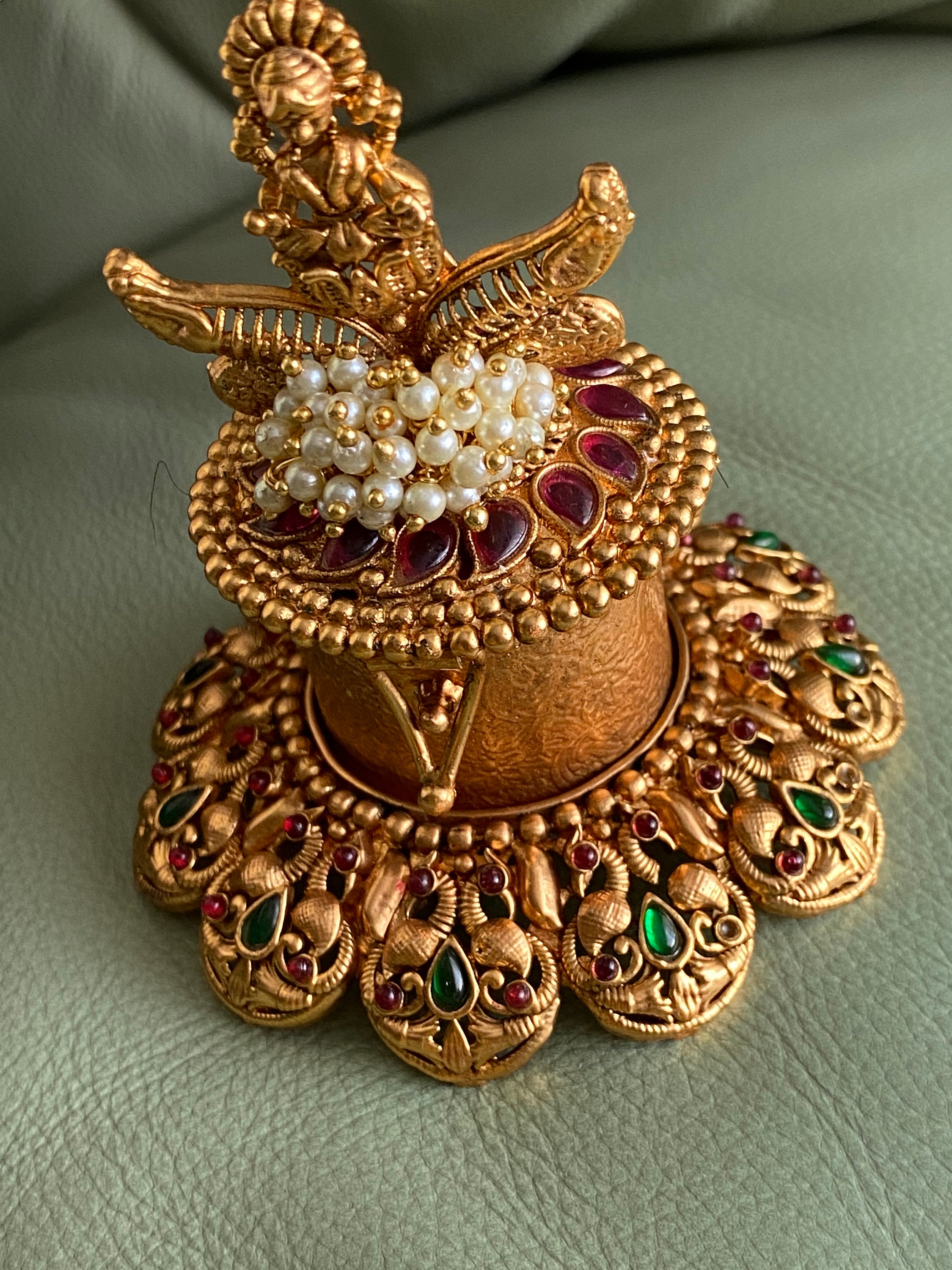 Kunguma chimil price online best sale