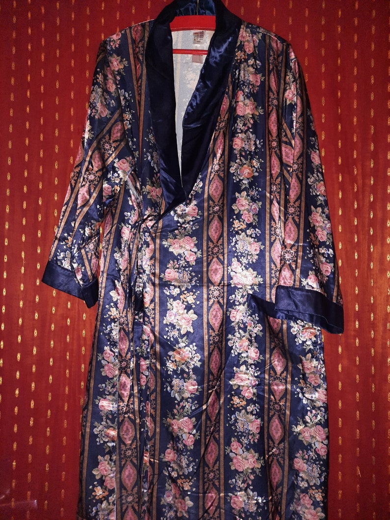 Dressing gownbathrobevintageblue image 1