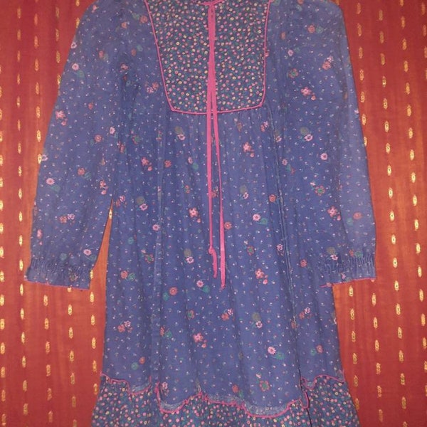 Kleid*Vintage*blau*lila*pink*140*