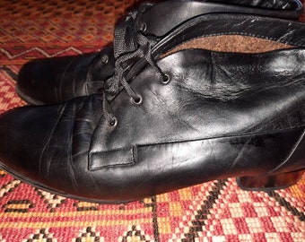 Stiefeletten*Boots*Vintage*schwarz*Leder*42*