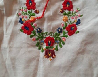 Bluse*handmade*vintage*embroidery*weiß*flowers*