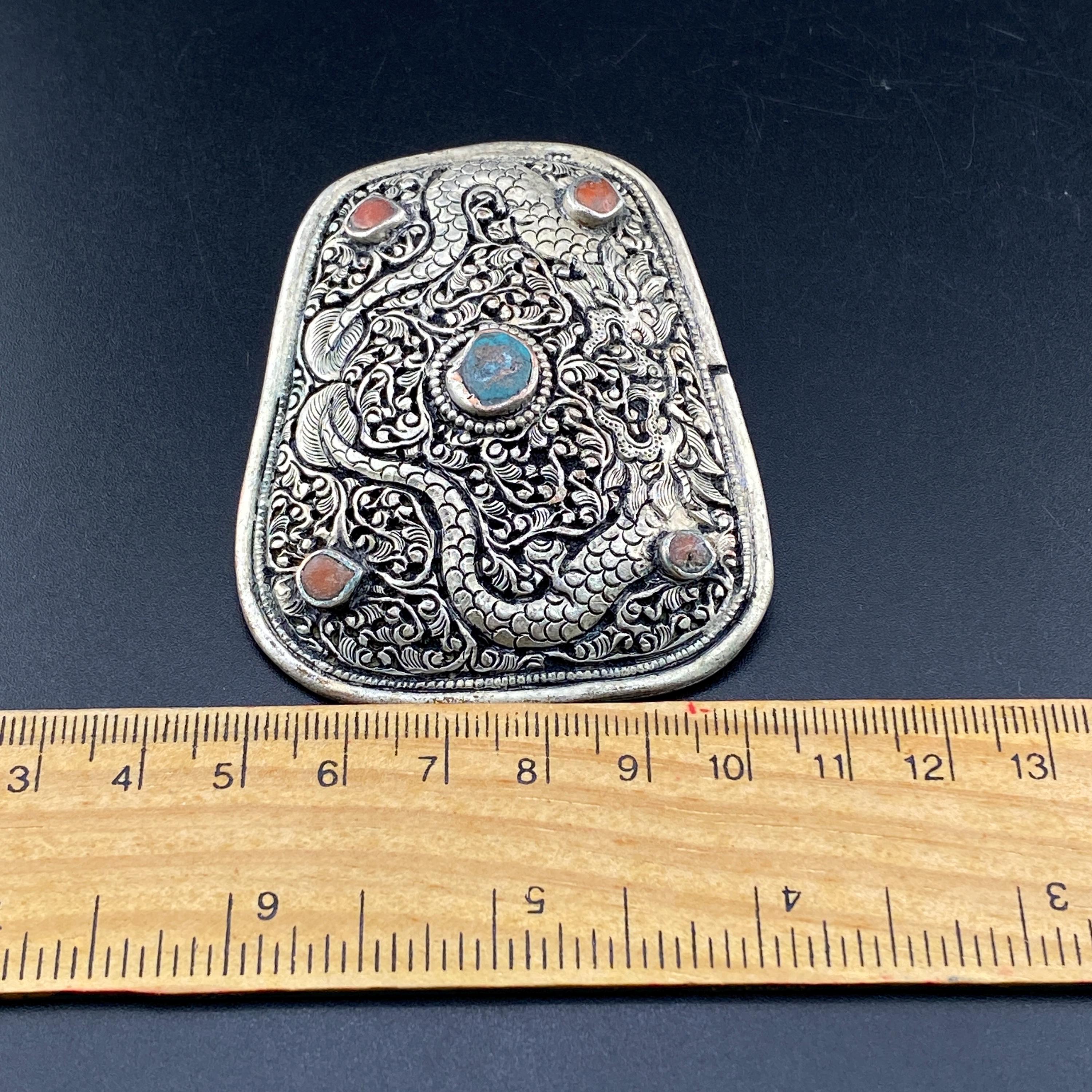 Double Dragon Belt Buckle: Vintage Silver Plated Filigree 