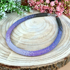 Crocheted pearl necklace image 1