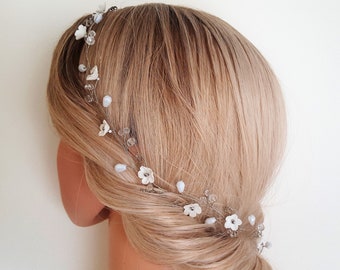 Bridal wreath. Wedding headband. Bridal tiara.