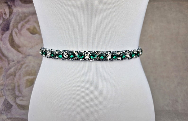 Brautgürtel Perlen, Brautgürtel Strass, Braut Schärpe Strass, Brautjungfer Strass. Bild 1