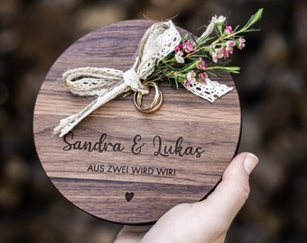 Cojín de anillo soporte de anillo de boda nombre fecha de boda cojín de anillo anillos de boda grabado en madera grabado láser de boda personalizado disco de madera