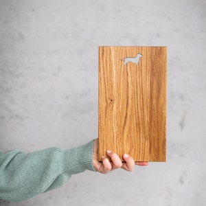 Cutting board dachshund / handmade wooden breakfast board / personalized engraving