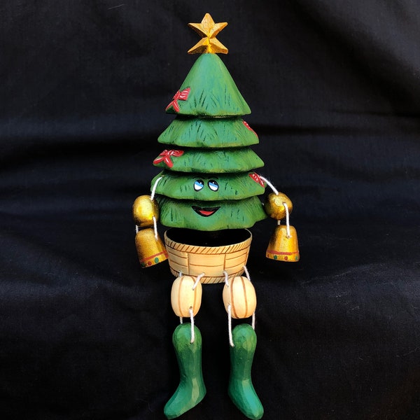 Christmas Tree - Hand Painted Collectable Figurine - Kitchen Art -  Christmas Gift for Mom - Decorative Collectibles - Wooden Figurine