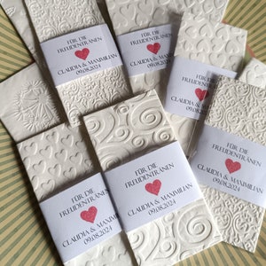 Lacrime di gioia, cuore rosso, fazzoletto per il matrimonio, regalo per gli ospiti con fascetta e volendo con cellophane, da 25 pezzi