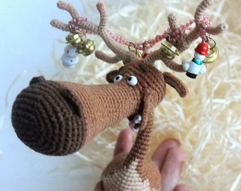 Ciervo bebé de Navidad Regalo de Año Nuevo Ciervo de crochet Lindo reno Ciervo de juguete Ciervo bebé como regalo Ciervo bebé hecho a mano Juguetes divertidos Ciervo hecho a mano