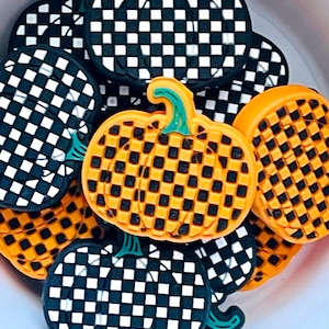 Checkered Pumpkin Silicone Focal Bead, for Pen Keychain DIY, 1 Piece, Pumpkin Focal, Fall Focal