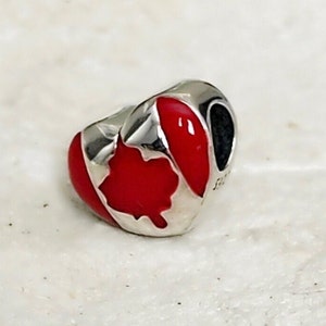 Canada Charm, Canada Jewelry, Charm for Charm Bracelets, Country Charm, Maple Leaf Charm, Maple Leaf Jewelry, S925 Silver, Silver Jewelry