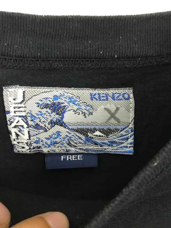 Vintage Kenzo Jeans tshirt..Embroided logo.Made in Japan.