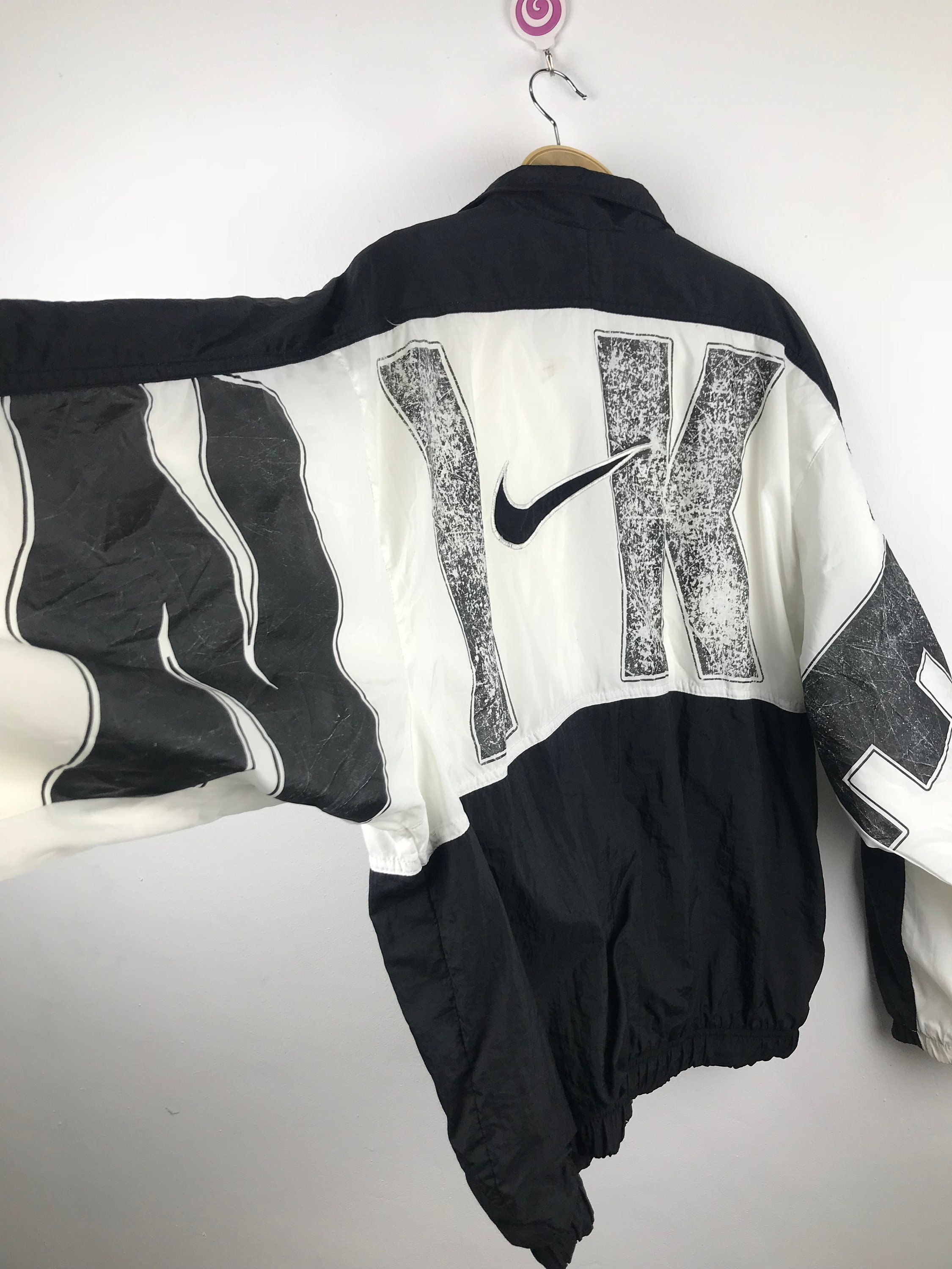 Nike jacket cheap big logo