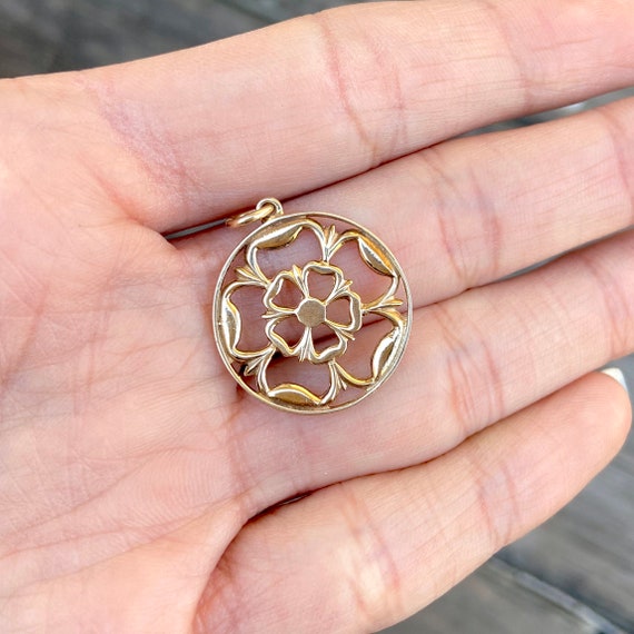 Vintage 9k Gold English Pendant Charm