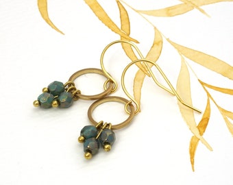 Earrings three pearls turquoise with circle brass