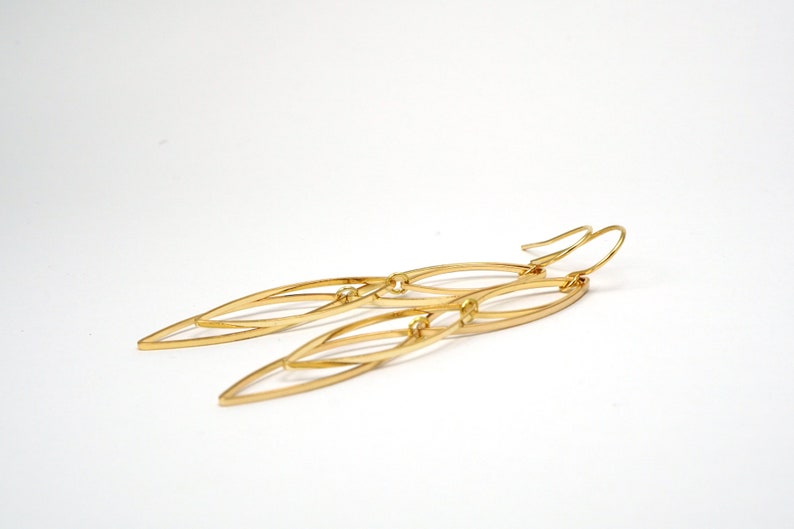 Gold-plated earrings elven type image 3