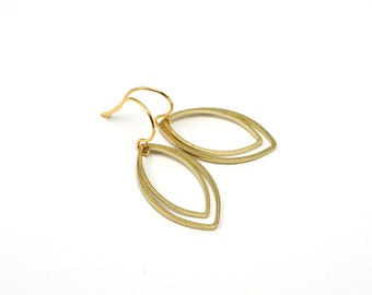Earrings Double leaf open small brass (raw or gold-plated)