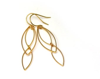 Gold plated earrings Infinity