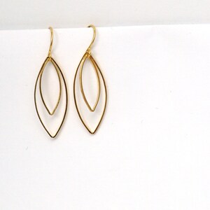 Gold-plated earrings delicate double leaf image 4