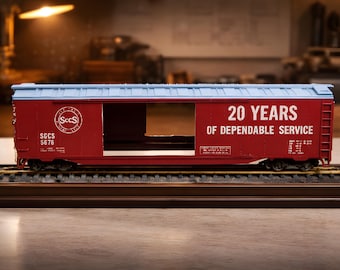 HO Scale Vintage Athearn SCCS 5676 Freight Car Model | Center Flow Hopper Collectible Train, 20 Years of Reliable Service