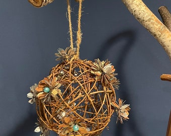 Twig sphere