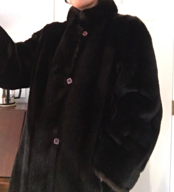 Sportowne Reversible Vintage Faux Fur Coat - image 3