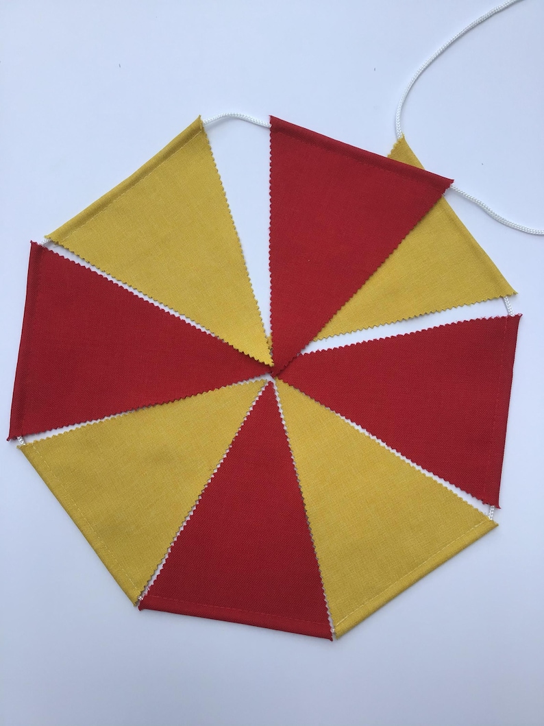 Wimpelkette aus rotem und weinrotem Stoff, Outdoor-Flaggengirlande, Hochzeitsgirlande, Kinderzimmer-Wandbehang, Geburtstagspartygirlande, Spielzimmerdekor Bild 10