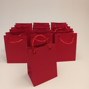 Prime Line Packaging Brown Paper Bags with Handles, Medium Gift