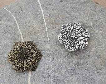 ZINA - magnetic brooch