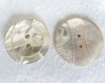 2 NOBLE BEAUTIFUL MOTHER-OF-PEARL 27+30 mm decorative buttons especially SHINY INTERESTING JEWELRY Mother-of-pearl buttons 2-hole buttons vintage 1970s