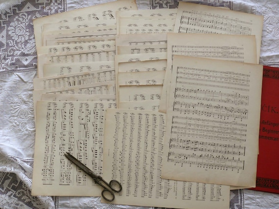 20x Antikes NotenBlatt, SET MusikBlätter BuchSeiten ScrapBook ORIGAMI Papierkunst JunkJournal Bastelarbeit Briefumschläge Vintage um 1900