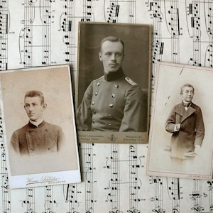 3 ANTIQUE CdV Photos Studio photos from the photographer approx. 6 x 10 cm VINTAGE around 1900