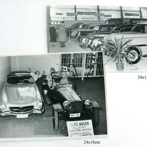 Jaren 50 2 PERSFOTO'S Oldtimerbeurs Hamburg Mercedes + Adler + Diversen, Conti-Press Hamburg Beurs Foto's 21x15 + 21 x 18 cm