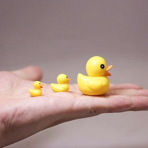 Miniatur-Cartoon-Ente Miniatur Tier Puppenhaus Miniaturen Puppenhaus Dekoration Puppenhaus Miniatur Handwerker Fotografie Requisiten