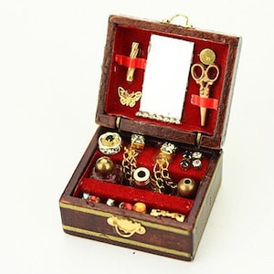 Boîte à bijoux miniature Dollhouse miniatures Diorama miniatures décor Art miniature Jouets miniatures Dioramas en boîte Cadeau personnalisé